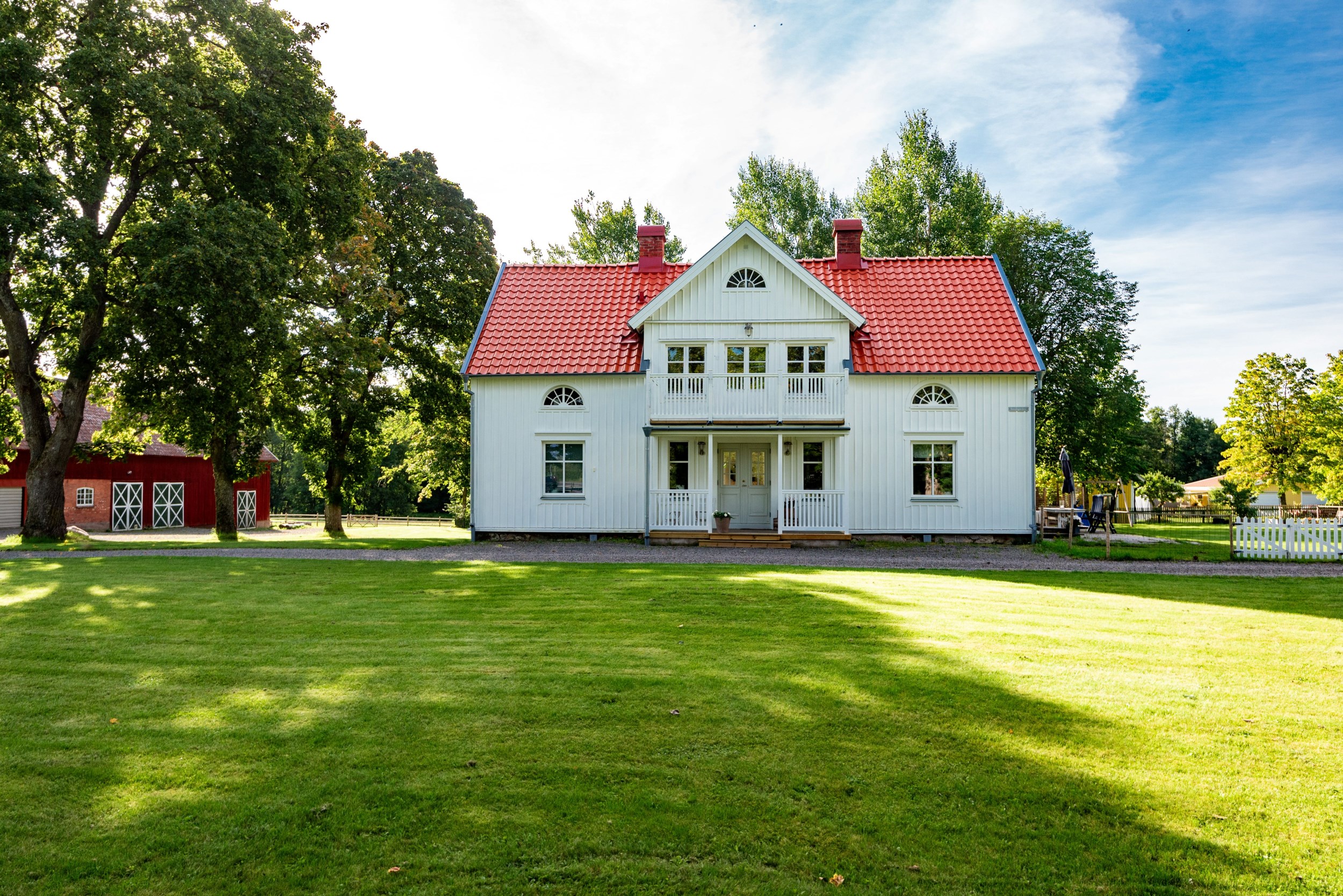 Madäng Smedsgården - Gård Tidaholm