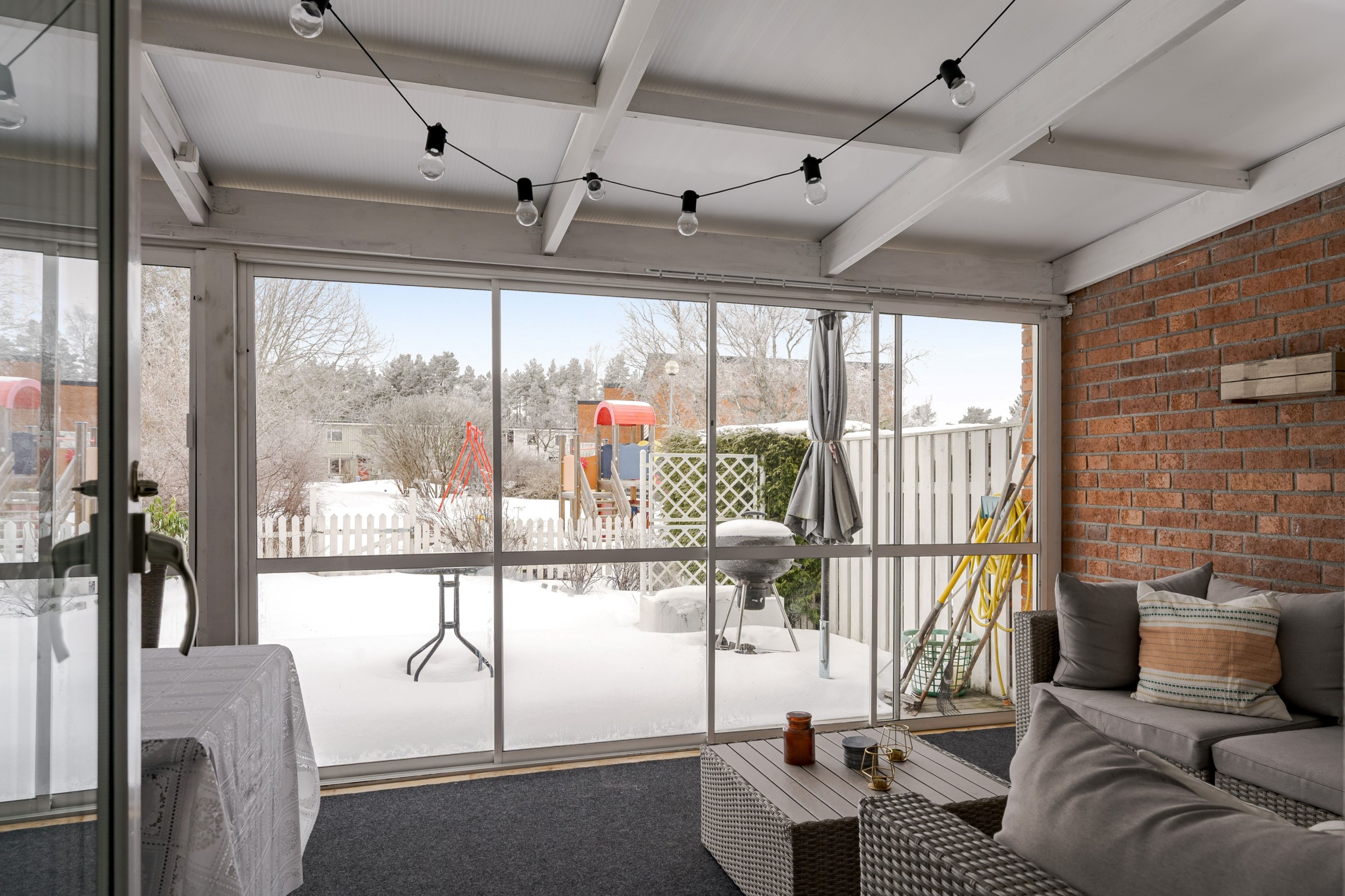 Harstigen 28 - Radhus Strängnäs